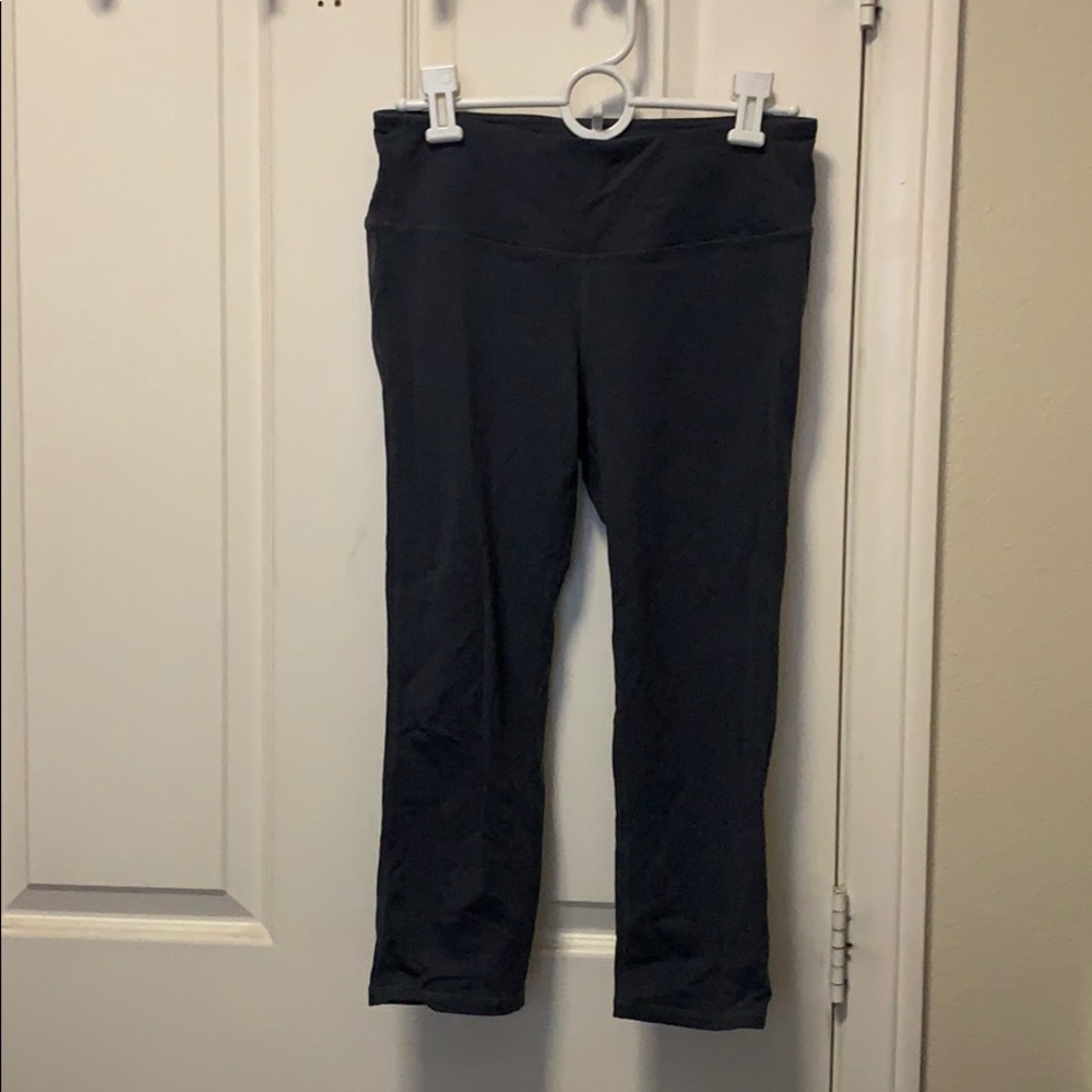 Athleta cropped leggings